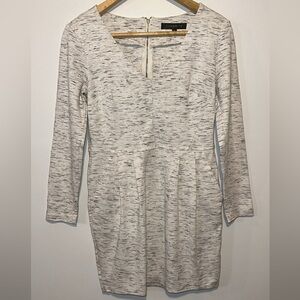 Dynamite Black and White Longsleeve V-neck Dress